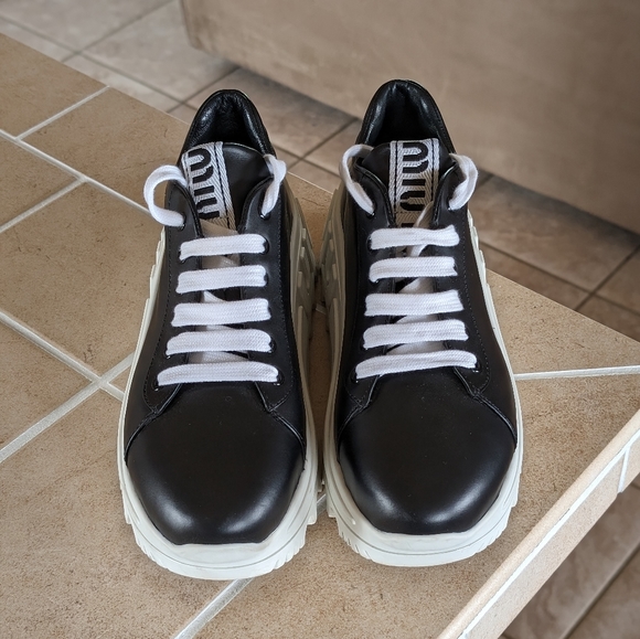 Miu Miu Genuine Leather Black Sneakers - Picture 5 of 9